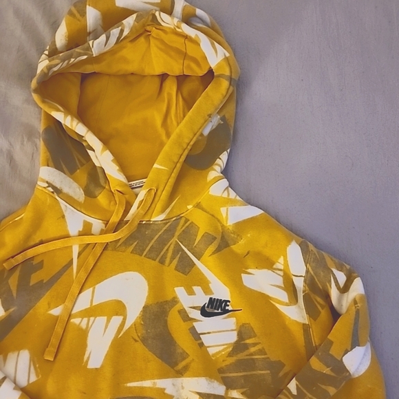 Nike Hoodie - Picture 2 of 5